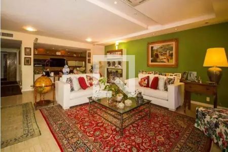 Casa à venda com 6 quartos, 706m² em Barra da Tijuca, Rio de Janeiro