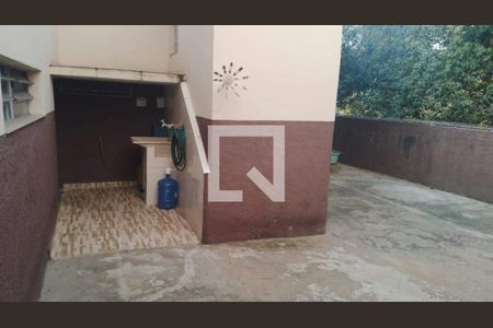 Casa à venda com 2 quartos, 137m² em Vila Alzira, Santo André