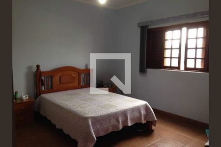 Casa à venda com 3 quartos, 300m² em Vila Luzita, Santo André