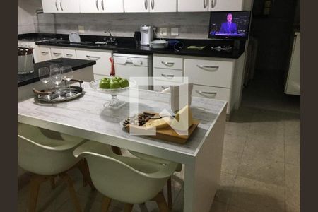 Apartamento à venda com 3 quartos, 203m² em Jardim do Mar, São Bernardo do Campo