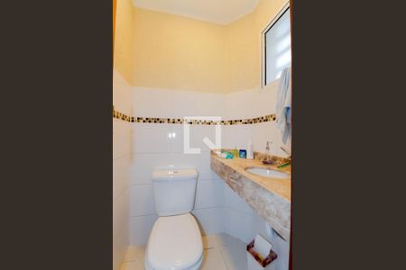 Lavabo de casa à venda com 3 quartos, 126m² em Jardim Santa Clara, Guarulhos