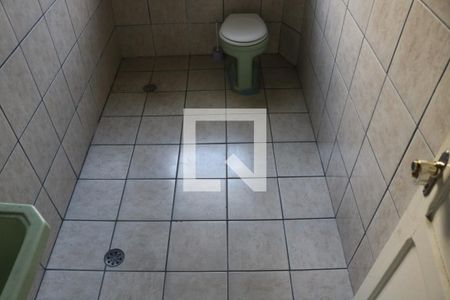 Banheiro de casa para alugar com 1 quarto, 80m² em Pompeia, São Paulo