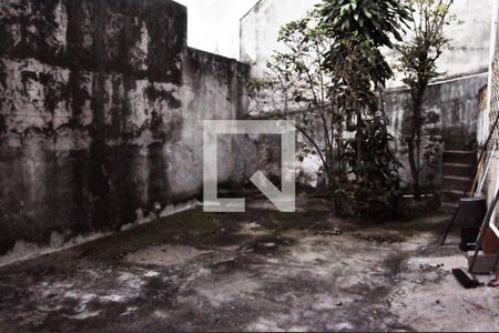 Quintal de casa à venda com 3 quartos, 120m² em Vila Bonilha, São Paulo