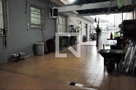 Quintal e Garagem de casa à venda com 3 quartos, 120m² em Vila Bonilha, São Paulo