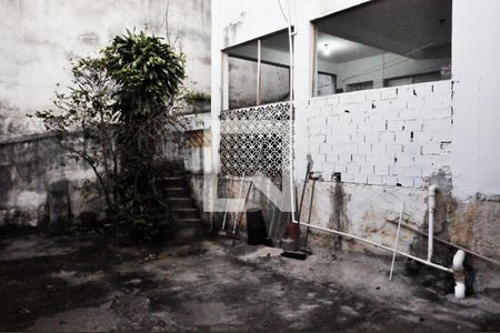 Quintal de casa à venda com 3 quartos, 120m² em Vila Bonilha, São Paulo