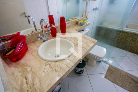 Banheiro Suíte 1 de casa para alugar com 4 quartos, 400m² em Jardim Paraiso, Santo André