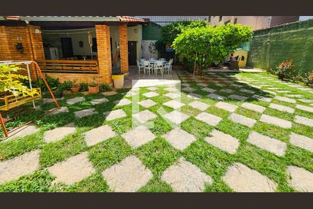 Area comum de casa à venda com 4 quartos, 250m² em Castelo, Belo Horizonte