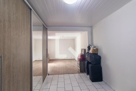Quarto 1 de casa para alugar com 2 quartos, 52m² em Bairro Alto, Curitiba