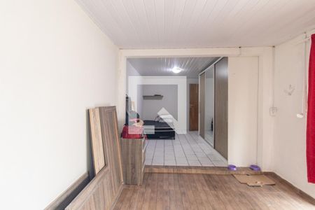 Quarto 2 de casa para alugar com 2 quartos, 52m² em Bairro Alto, Curitiba
