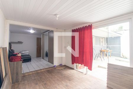 Quarto 2 de casa para alugar com 2 quartos, 52m² em Bairro Alto, Curitiba