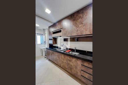 Cozinha de apartamento para alugar com 1 quarto, 55m² em Vila Regente Feijó, São Paulo