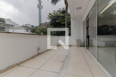 Varanda Sala de TV de casa à venda com 3 quartos, 485m² em Gávea, Rio de Janeiro