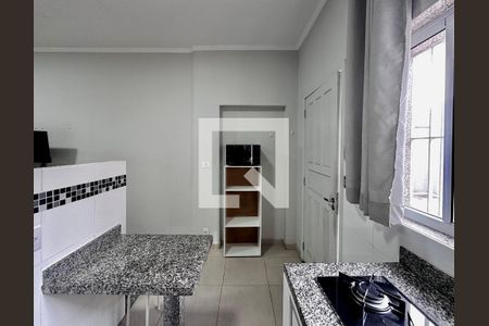 Cozinha de kitnet/studio para alugar com 1 quarto, 22m² em Campo Belo, São Paulo
