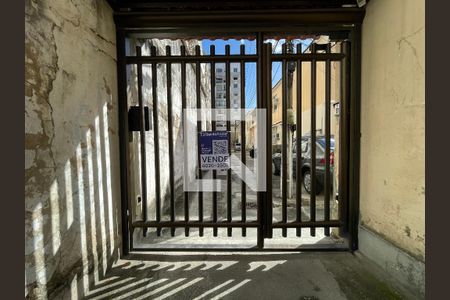 Fachada e P de casa à venda com 2 quartos, 233m² em Riachuelo, Rio de Janeiro