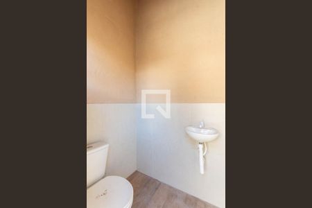 Banheiro de serviço de casa à venda com 2 quartos, 233m² em Riachuelo, Rio de Janeiro