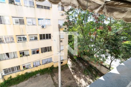 Vista do Quarto 1 de apartamento para alugar com 2 quartos, 53m² em Inhoaíba, Rio de Janeiro
