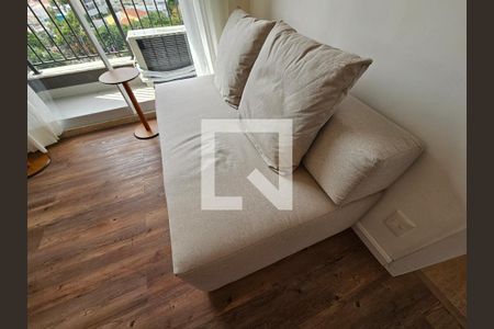 Sala de apartamento para alugar com 2 quartos, 41m² em Vila São José, São Paulo