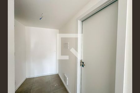 Banheiro de kitnet/studio à venda com 1 quarto, 31m² em Santa Teresa, Rio de Janeiro
