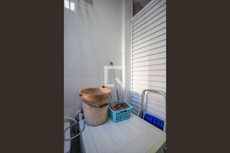 Área de serviço de apartamento à venda com 3 quartos, 56m² em Centro, Diadema