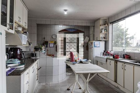 Cozinha de casa à venda com 3 quartos, 700m² em Alto Caiçaras, Belo Horizonte