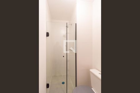 Banheiro da Suíte de apartamento para alugar com 1 quarto, 28m² em Km 18, Osasco