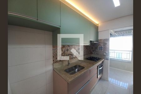 Cozinha/Área de serviço de apartamento para alugar com 2 quartos, 67m² em Santa Ifigênia, São Paulo