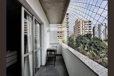 Sacada da Sala de apartamento para alugar com 4 quartos, 148m² em Campo Belo, São Paulo
