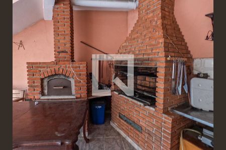 Casa à venda com 4 quartos, 410m² em Vila Albertina, São Paulo