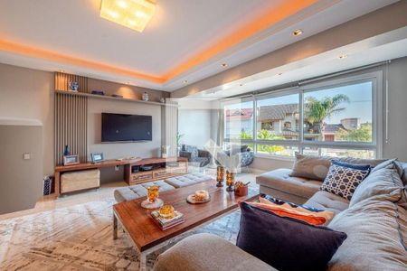 Casa à venda com 4 quartos, 357m² em Chácara das Pedras, Porto Alegre