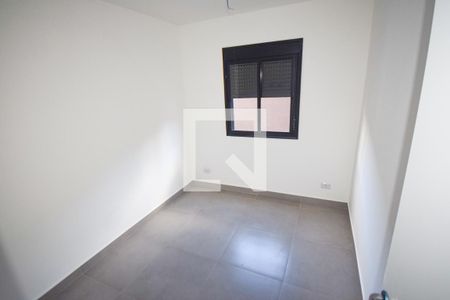 Quarto de apartamento à venda com 1 quarto, 30m² em Vila Carrão, São Paulo
