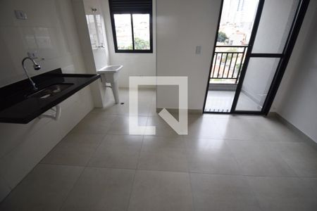 Cozinha de apartamento à venda com 1 quarto, 30m² em Vila Carrão, São Paulo