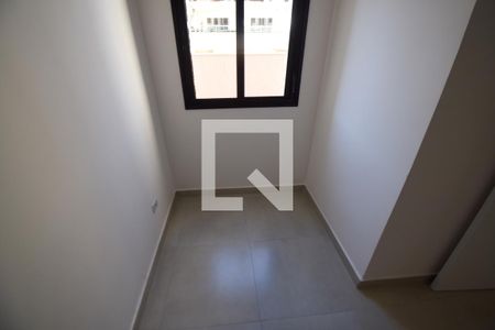 Quarto 2 de apartamento à venda com 2 quartos, 40m² em Vila Carrão, São Paulo
