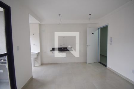 Sala/Cozinha de apartamento à venda com 2 quartos, 40m² em Vila Carrão, São Paulo