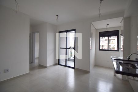 Sala/Cozinha de apartamento à venda com 2 quartos, 40m² em Vila Carrão, São Paulo