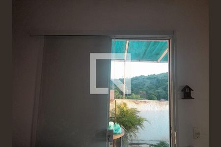 Apartamento à venda com 3 quartos, 109m² em Rio do Ouro, Niterói