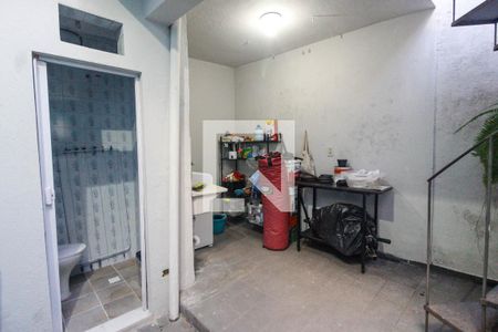 Área de Serviço de casa à venda com 2 quartos, 114m² em Água Fria, São Paulo
