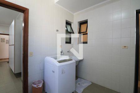 Área de Serviço de apartamento para alugar com 3 quartos, 134m² em Centro, Guarujá