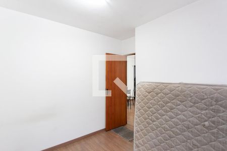 Quarto 1 de apartamento à venda com 2 quartos, 44m² em São João Batista, Belo Horizonte
