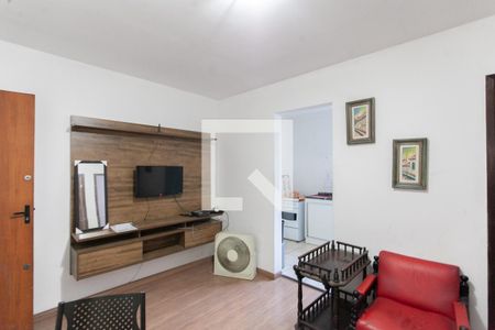 Sala de apartamento à venda com 2 quartos, 44m² em São João Batista, Belo Horizonte