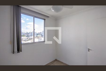 Quarto 1 de apartamento para alugar com 3 quartos, 70m² em Santa Efigênia, Belo Horizonte