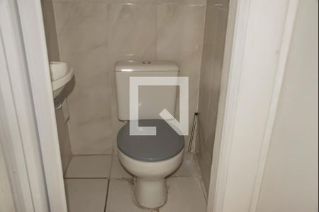 Banheiro de serviço de apartamento para alugar com 1 quarto, 100m² em Mirandópolis, São Paulo