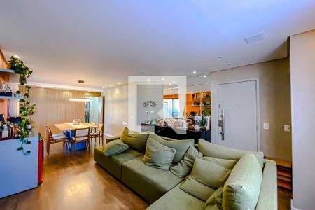 Sala de apartamento à venda com 3 quartos, 143m² em Vila Bertioga, São Paulo