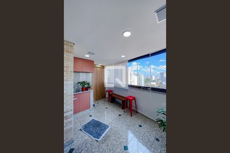 Varanda da Sala de apartamento à venda com 3 quartos, 143m² em Vila Bertioga, São Paulo