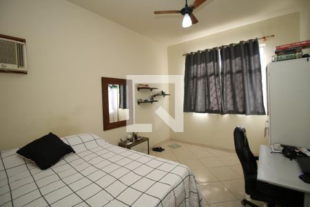 Quarto 1 de casa à venda com 4 quartos, 200m² em Vila da Penha, Rio de Janeiro