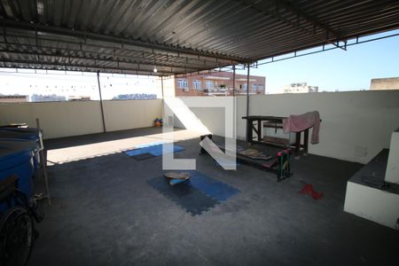 Terraço de casa à venda com 4 quartos, 200m² em Vila da Penha, Rio de Janeiro