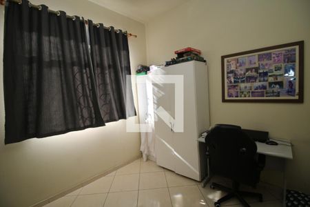 Quarto 1 de casa à venda com 4 quartos, 200m² em Vila da Penha, Rio de Janeiro