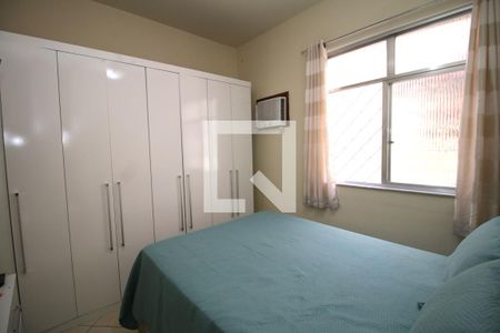 Quarto 2 de casa à venda com 4 quartos, 200m² em Vila da Penha, Rio de Janeiro