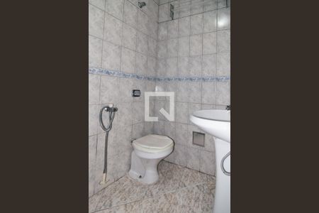 Banheiro Social de kitnet/studio à venda com 0 quarto, 35m² em Cerqueira César, São Paulo