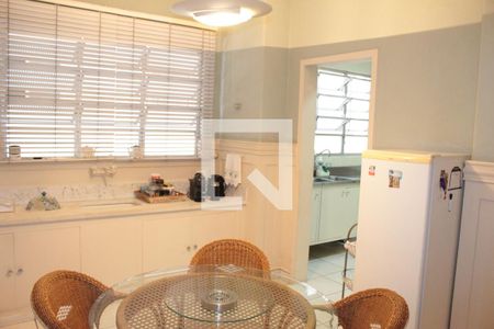 Cozinha de apartamento à venda com 2 quartos, 290m² em Higienópolis, São Paulo