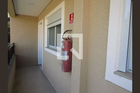 Varanda de kitnet/studio para alugar com 1 quarto, 29m² em Santa Maria, Osasco